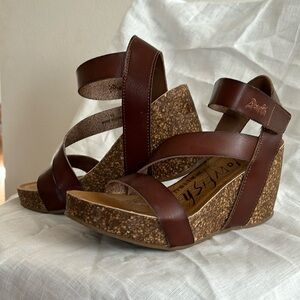 Brown, leather, Blowfish Malibu wedges size 7.5